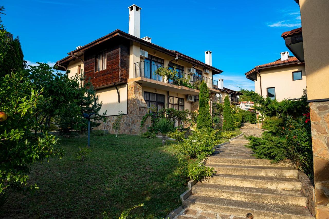 Menada Sunny Hill Villa Kosharitsa Exterior photo