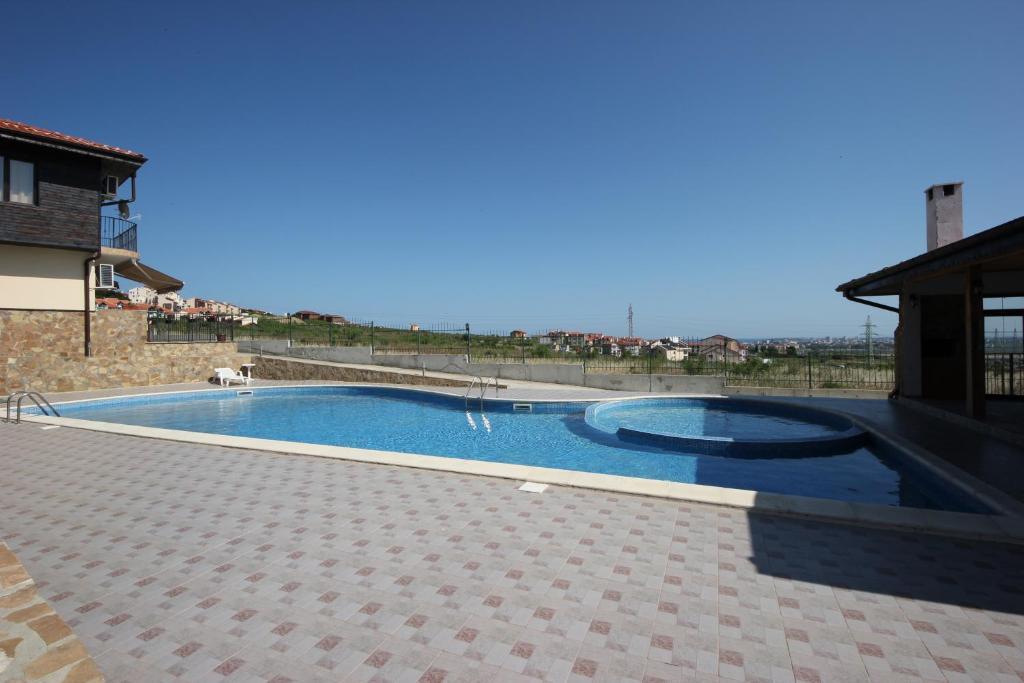 Menada Sunny Hill Villa Kosharitsa Exterior photo